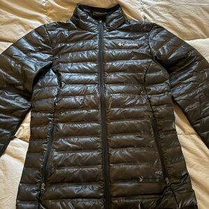 Columbia Women's Shiny Black Puffer Jacket